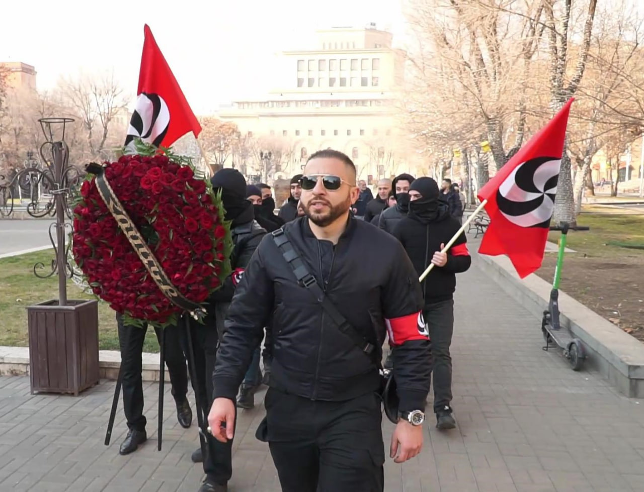 Ոմանք մեր երիտասարդ շարժմանը պարբերաբար մեղադրում են անգործունեության մեջ՝ ասելով, թե «ինչու գործ չեք անում»...