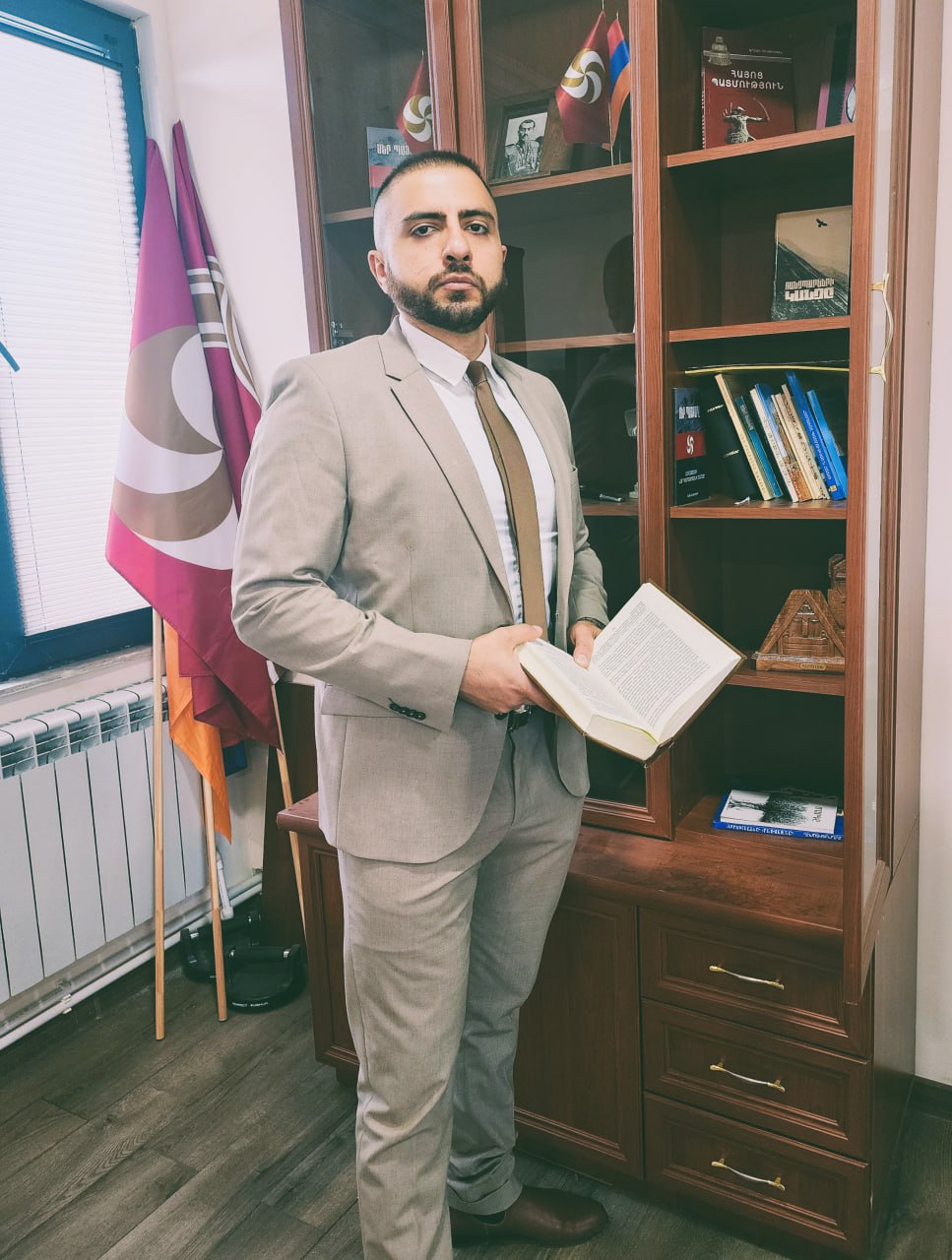 Ազգային պետության կերտելը...