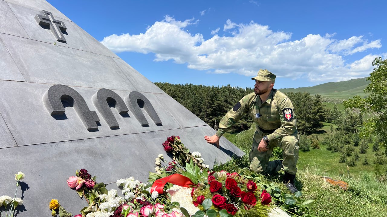 Շնորհավոր Դրոյի երկնային ծննդյան 141 ամյակը...
