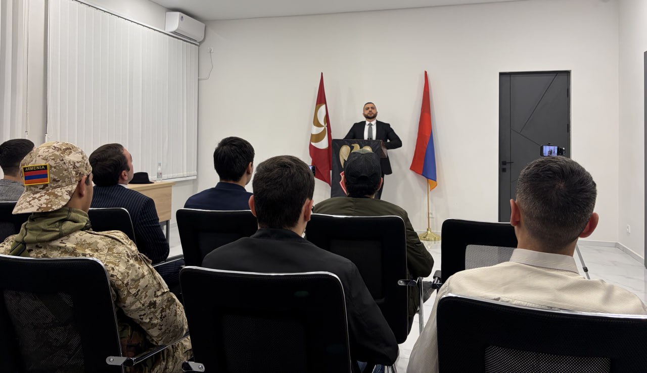 Միասին շարունակելու ենք զարգացնել մեր շարժումը, որն ապագայում դառնալու է ապագա հայ ազգային պետության հենասյունը....
