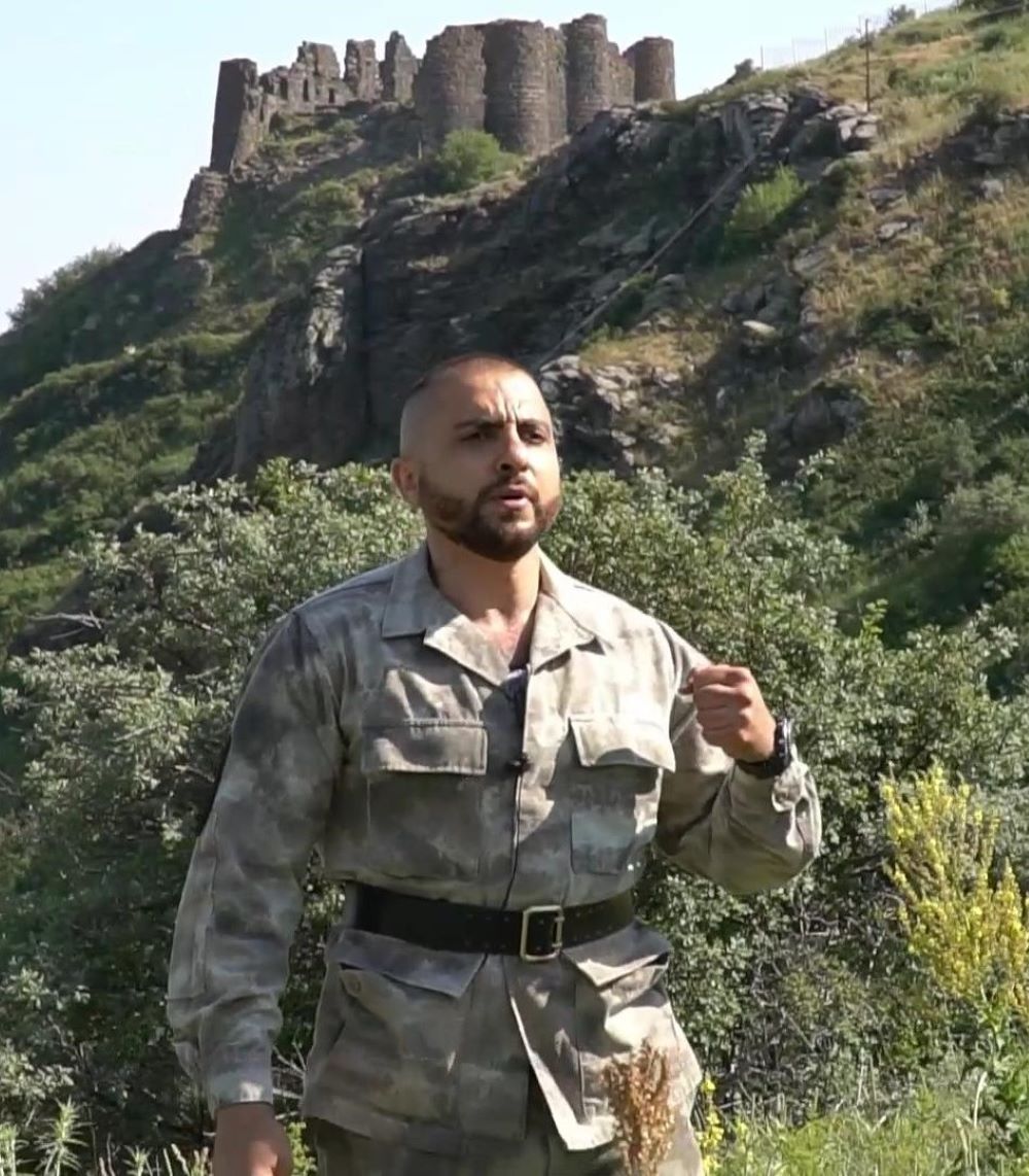 Powerful army, impregnable borders, steadfast Fatherland! This is our new battle cry...