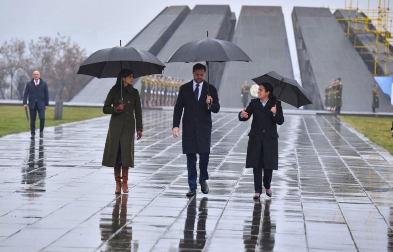 The supreme gluttonous traitor dismissed the director...